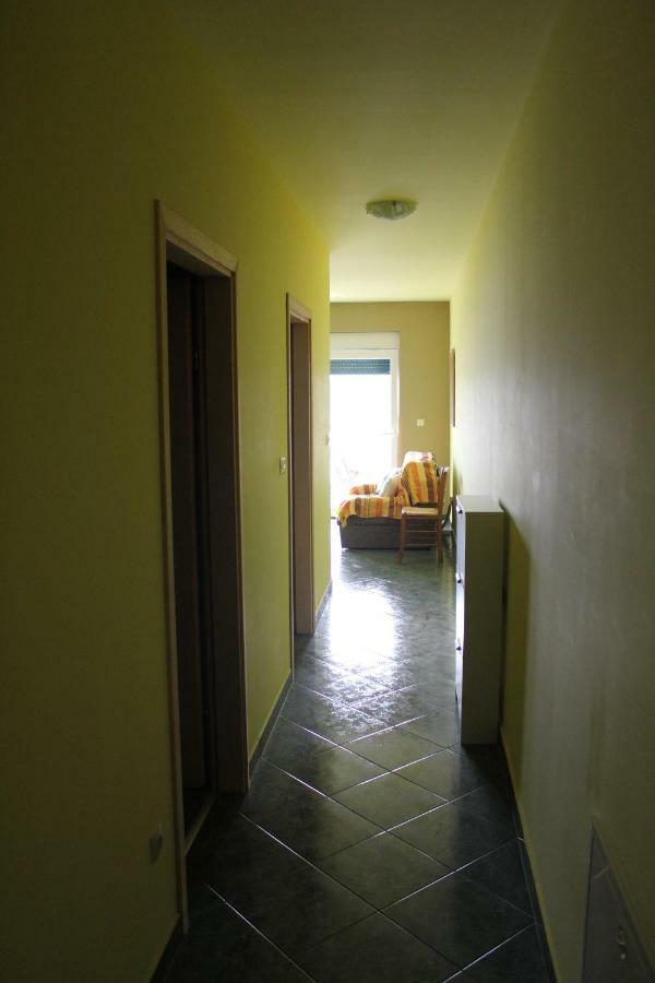 Primavera Omisalj Bagian luar foto